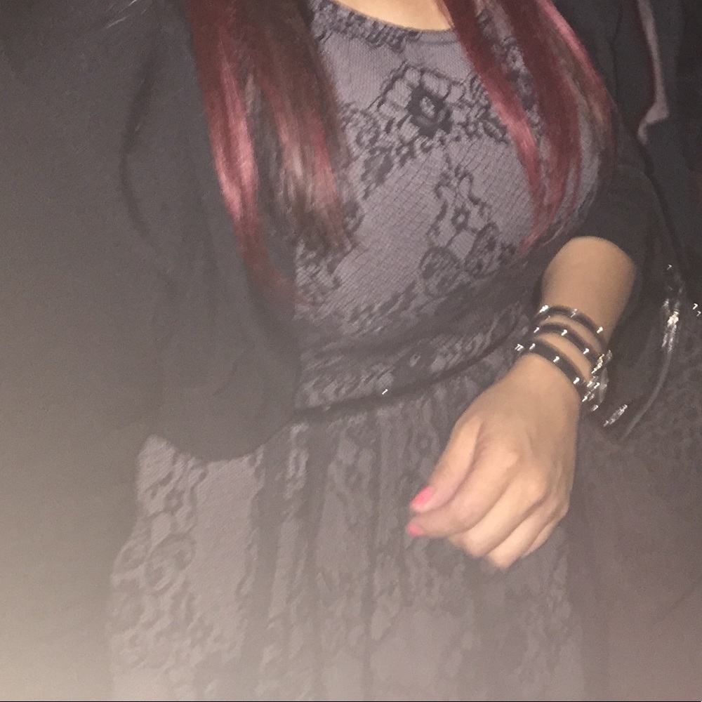 6th & Ln Black and gray lace dress
